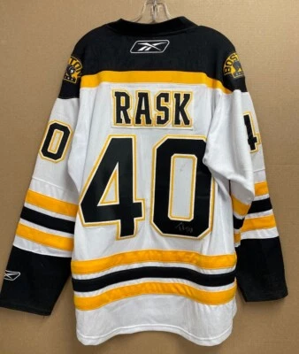 Camiseta deportiva firmada por Tuukka Rask de los Boston Bruins con certificado de autenticidad Foto 1 de 4