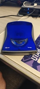 Lecteur externe Iomega Zip 250 uniquement / PAS D'USB PAS D'ADAPTATEUR SECTEUR. - Photo 1/3