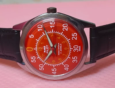 Vintage HMT Pilot Red 17 Jewels Mechanical Hand Winding Men's Wrist Watch - Image 1 of 4