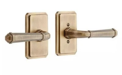 Juego de puertas de paso Signature Hardware Matteen LH 2-3/4" 479141, latón antiguo Foto 1 de 2