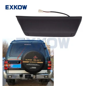 Rear Door License Plate Garnish Lamp for Mitsubishi Montero Pajero 2nd 1990-2004 - Picture 1 of 7