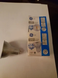 GE LED SMART 5.5W 220-240VGU10 BULB - Picture 1 of 2