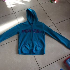 Girls The Children's Place Fleece Jacket size 10/12 in excellent used condition