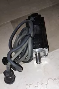 Y-2012-2-H00AA Ser B Allen Bradley 193521 y-2012-2-h00aa MTR SRV 1.35NM 4500RPM - Foto 1 di 3