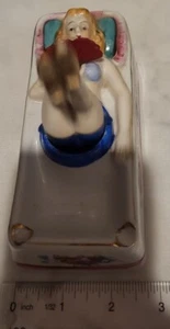ANTIQUE RISQUE BLONDE LADY BATHING PORCELAIN NODDER ASHTRAY, T.T, Estate Item - Picture 1 of 12