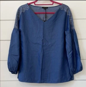 Massimo Dutti Embroidered Chambray Peasant Top NWT Size 4 - Picture 1 of 12