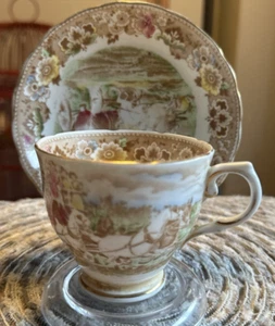 VINTAGE TEA CUP AND SAUCER TUSCAN "Coaching Days" 1940s - Picture 1 of 9