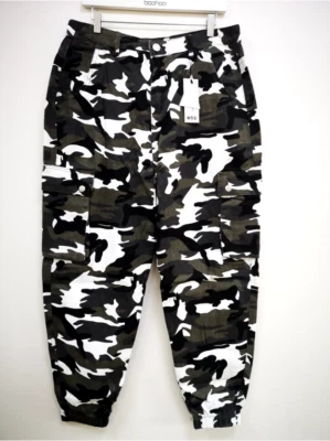 Boohoo Plus Camo Cargo Jean