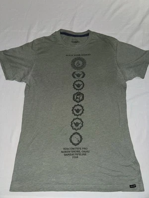 Volcom Green “Align Your Shakas”Meditation Short Sleeve Tee Medium - Image 1 of 4