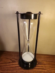 Große schwarze Metall klare Sanduhr mit weißem Sand 30 Minuten Timer 12" hoch 5" breit - Bild 1 von 12