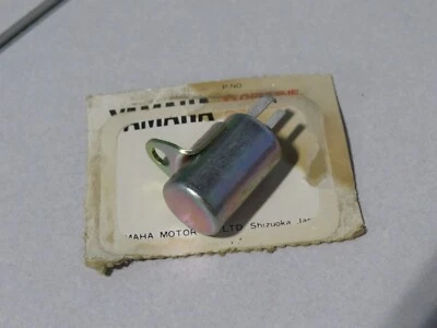 Nuevo de Lote Antiguo Yamaha Volante Magneto Condensador AT2M ATMX DT175 HT1 LT3 LTMX 277-81326-10 Foto 1 de 4