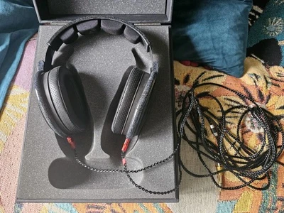 Sennheiser HD600 Cerchietto - Acciaio Blu/Marmo - Scatola. Originali. - Immagine 1 di 4
