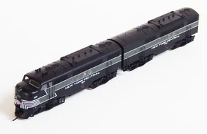 Intermountain N-Scale; 69008-01 NYC NEW YORK CENTRAL FT A&B, both powered, MINT! - Picture 1 of 6