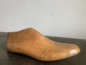 Vintage großer männlicher 10 - 10 1/2 Holz Schuhspanner Fabrik Design (SATRA) - Bild 1 von 21