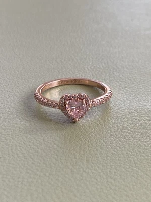 Pandora ALE MET 58 Chapado en Oro Rosa Cristal Elevado Corazón Anillo Talla 8.0 Foto 1 de 4