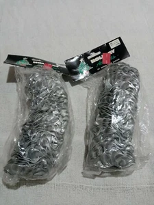 Vintage Christmas Ruffled Garland Holiday Accents Garland 9 ft NOS Holiday Decor - Picture 1 of 4