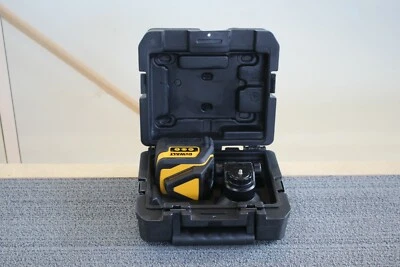 DeWalt DW0811 360 Degree Line / Cross Line Combination Laser - Image 1 of 4