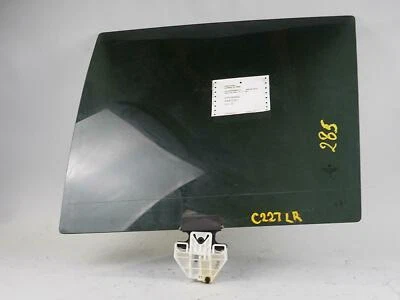 2004 - 2008 Chrysler Pacifica Window Glass Door Left Lh Side Driver Rear Oem - Image 1 of 4