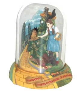 Figura de vidrio Wizard Oz Dorothy Scarecrow 1997 musical Whoops There Goes Some Me - Imagen 1 de 4