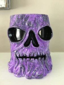 Taza de recuerdo Monster Jam Truck Show Souvenir Taza excavadora de tumbas cráneo púrpura ¡BONITA! - Imagen 1 de 3