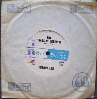 BRENDA LEE-THE GRASS IS GREENER/SWEET, IMPOSIBLE YOU "RARE OZ PROMO" 45 RPM - Image 1 of 2
