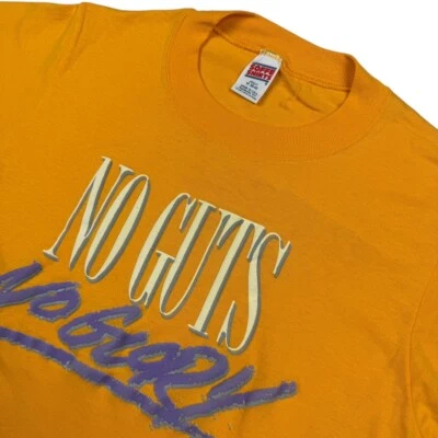 De Colección Camisas Soffe Para Hombre Sin Agallas Sin Gloria Camiseta Puntada Única Dorada • EE. UU. • M Foto 1 de 4