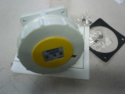 new Bryant 320R4W Pin & Sleeve Watertight Receptacle 2 Pole 3 Wire Grounding - Image 1 of 4