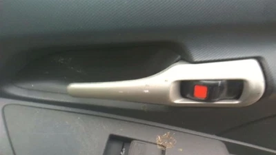 MATRIX    2010 Door Handle Interior 30775707 - Image 1 of 4