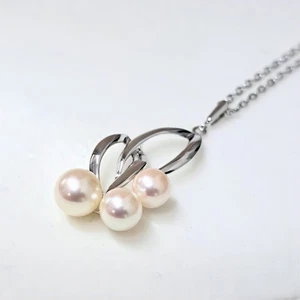 MIKIMOTO Akoya Pearl 5.2~6.2mm Necklace Sterling Silver 925 w/Box Leaf Signed - Picture 1 of 15