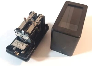 Westinghouse 1162952A Relè ausiliario tipo SG 125 VDC - Foto 1 di 5