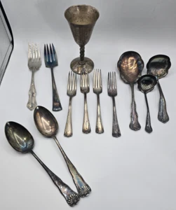 Lot Of 12 Vintage Silver Plated Silverware (Rodgers, International) & a Chalice - Picture 1 of 24