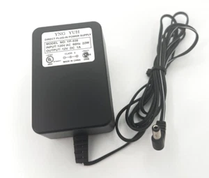 YNG YUH A YP-012 AD-0950 Direct Plug In POWER SUPPLY 12VDC 1000mA - Picture 1 of 5