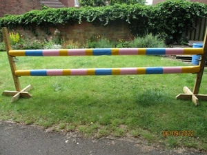 EQUESTRIAN HORSE JUMP POLE SLEEVE COVERS, STRONG, PINK, YELLOW, BLUE, 3 MT X 2 - Picture 1 of 3
