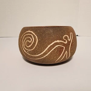 Pictrograph Pottery Bowl/vase Etched and Signed, 2 1/2” Tall Brown Glazed Inside - Picture 1 of 9