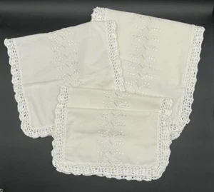 Weiße Baumwolle bestickt & Spitze Kanten Tischläufer & Deckchen - 4er Set - Bild 1 von 20