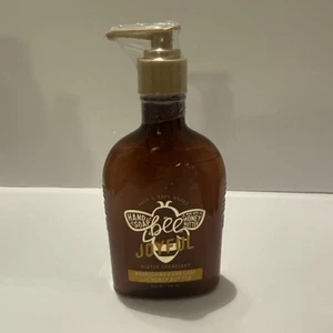 Bath & Body Works Bee Joyful Hand Lotion w/Honey Butter Winter Cranberry 8oz New - Picture 1 of 2