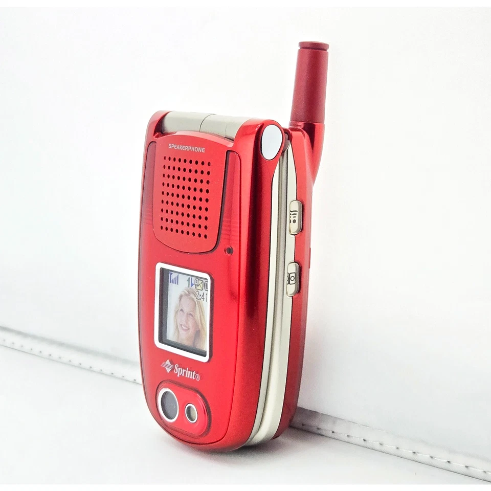 Редкий 2005 SANYO MM-8300 манекен поддельный дисплей модель сотового телефона Sprint логотип красный Flip - Изображение 1 из 4