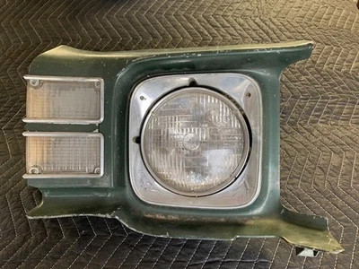 Extensión guardabarros delantero Chevy Chevelle SS 1971-72 Malibu Elcamino Rt OEM GM Foto 1 de 4