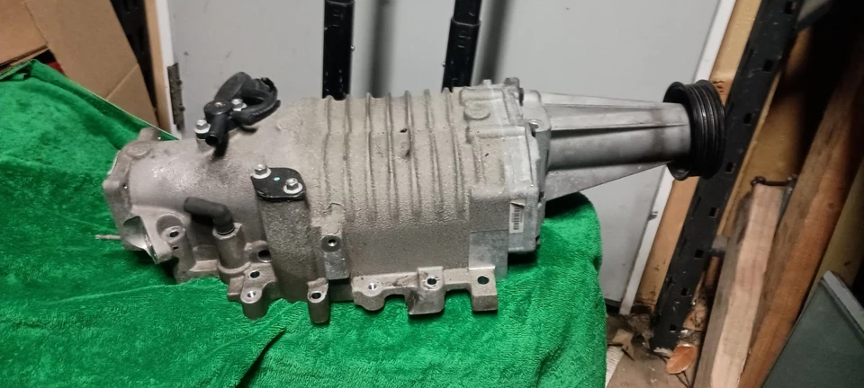 Supercargador M90 Eaton 2004-07🇺🇸GM/Chevrolet 3,8 L🏁gira libremente y suavemente  Foto 1 de 4