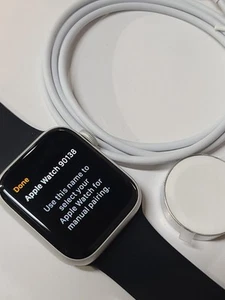 Apple Watch Series SE Nike, 40 mm, GPS + LTE, argento, buono:BN433 - Foto 1 di 9