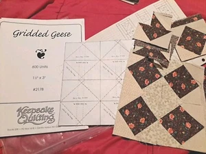 Patrón de acolchado de recuerdo de gansos en cuadrícula + algunas telas comenzaron a coser - Imagen 1 de 3