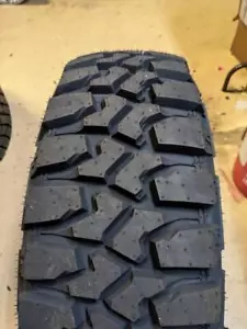 EVOLUXX ROTATOR M/T BSW LT 30 9.5 15 104Q LRC 6PLY TIRE 221020957 CQ3 - Picture 1 of 4