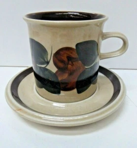 ARABIA RUIJA SCANDINAVIAN POTTERY MUG, CUP & SAUCER MID CENTURY ULLA PROCOPE - Picture 1 of 4