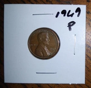 1969 - P Mint - Lincoln Memorial U.S. Penny + Protective Coin Holder - Picture 1 of 2