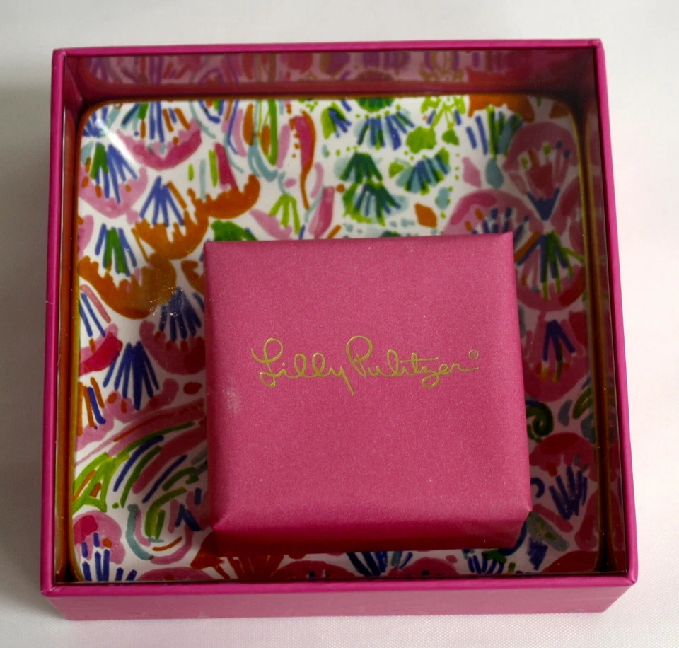 Lilly Pulitzer I'm so Hooked Soap & Tray Set