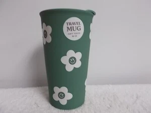 Sunday Morning Ceramics Green & White Flowers Smiley Faces 18 oz Travel Mug New - Picture 1 of 5