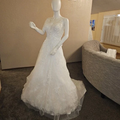 VESTIDO Lindo vestido de noiva trem longo sem mangas 399W linha A aplique gola V XS - Imagem 1 de 4