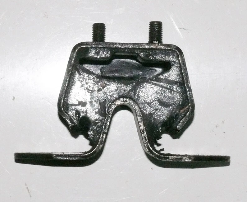 КРЕПЛЕНИЕ КОРОБКИ ПЕРЕДАЧ JENSEN-HEALEY - Изображение 1 из 1