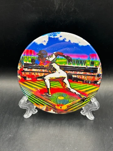 Oakland Athletics Rickey Henderson magnet w/stand-"MAN OF STEAL" Collectible Cover