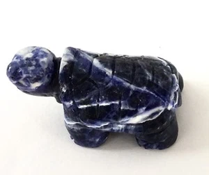 Hand carved blue sodalite quartz turtle - Picture 1 of 1